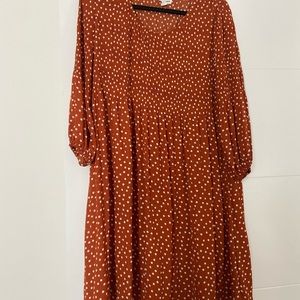 Modest dress
